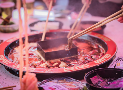 重慶朝天門火鍋適不適合年輕人加盟？