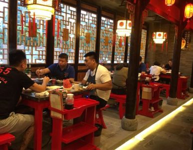 巫溪開(kāi)火鍋加盟店，有哪些開(kāi)店門(mén)檻？