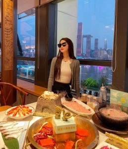 天冷了吃什么？朝天門為你送上熱辣滾燙的火鍋！