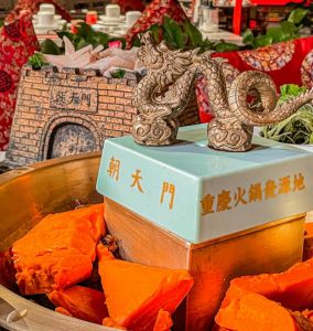 排隊(duì)也要吃的非遺火鍋，全球已經(jīng)累計(jì)開店1000+