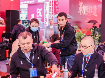 連鎖火鍋店如何在試營業(yè)期間積累客人？