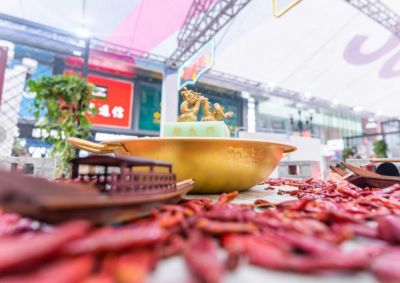 火鍋店沒錢做廣告？不妨試試免費(fèi)“廣告位”！