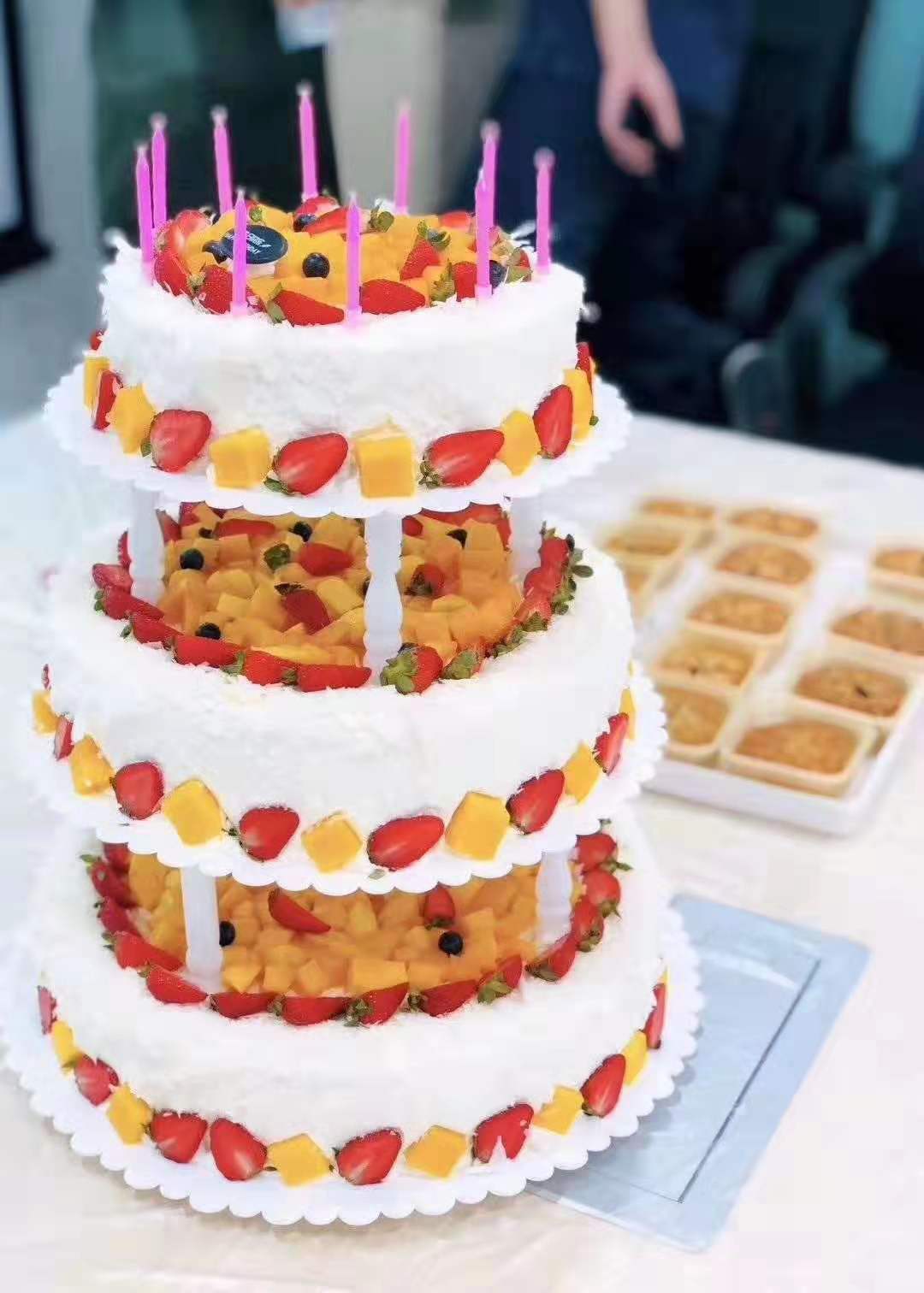 九月生日會遇上中秋宴，雙倍關(guān)懷雙倍幸福！
