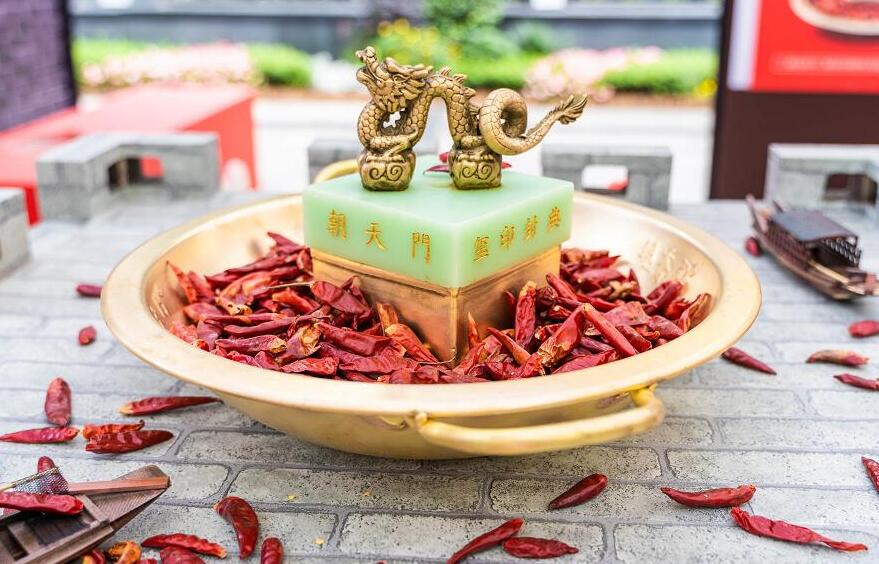 和田開火鍋加盟店怎么經(jīng)營，前景好嗎？