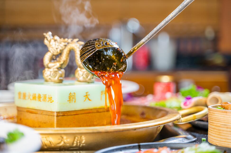江門開火鍋加盟店，如何找準(zhǔn)正宗品牌？
