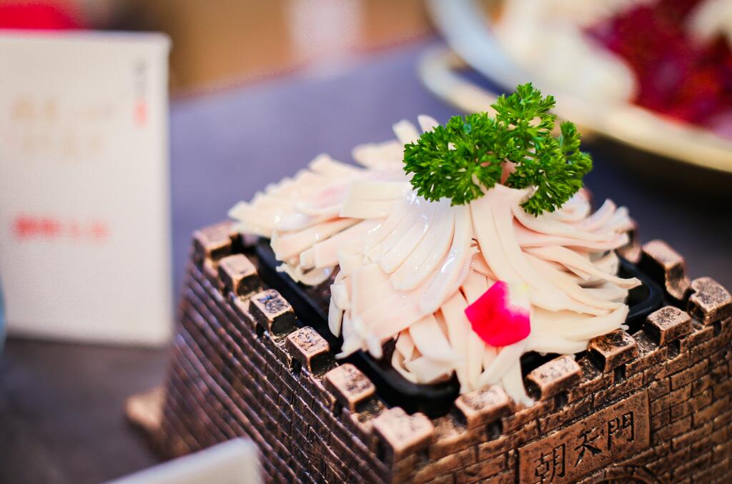 遵化開火鍋加盟店，要遵循哪些市場規(guī)律？