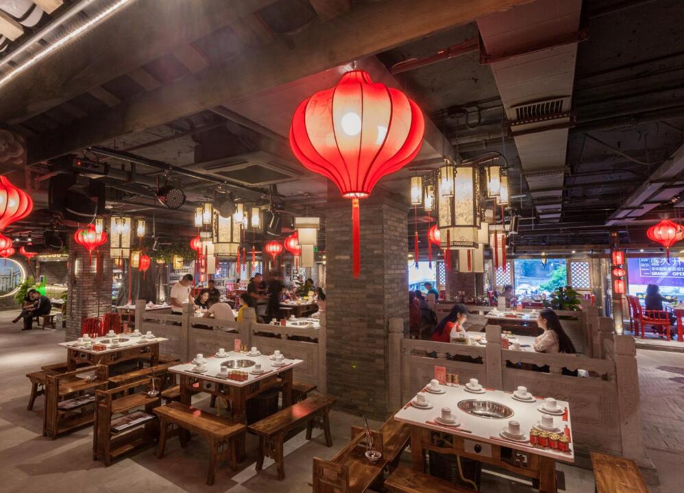 海城開(kāi)火鍋加盟店，選老油還是一次性油？