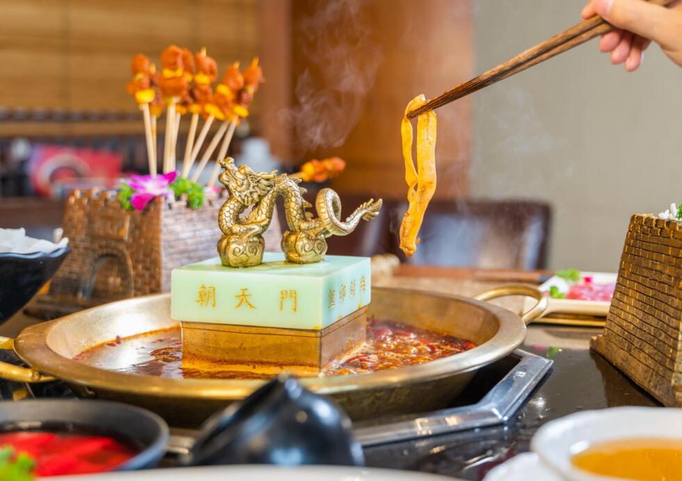 霸屏美食榜的朝天門火鍋，為何非吃不可？
