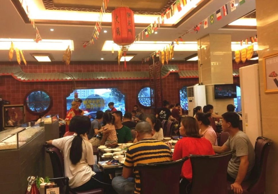 朝天門火鍋裝修如何？專業(yè)的營建部為你定制方案！