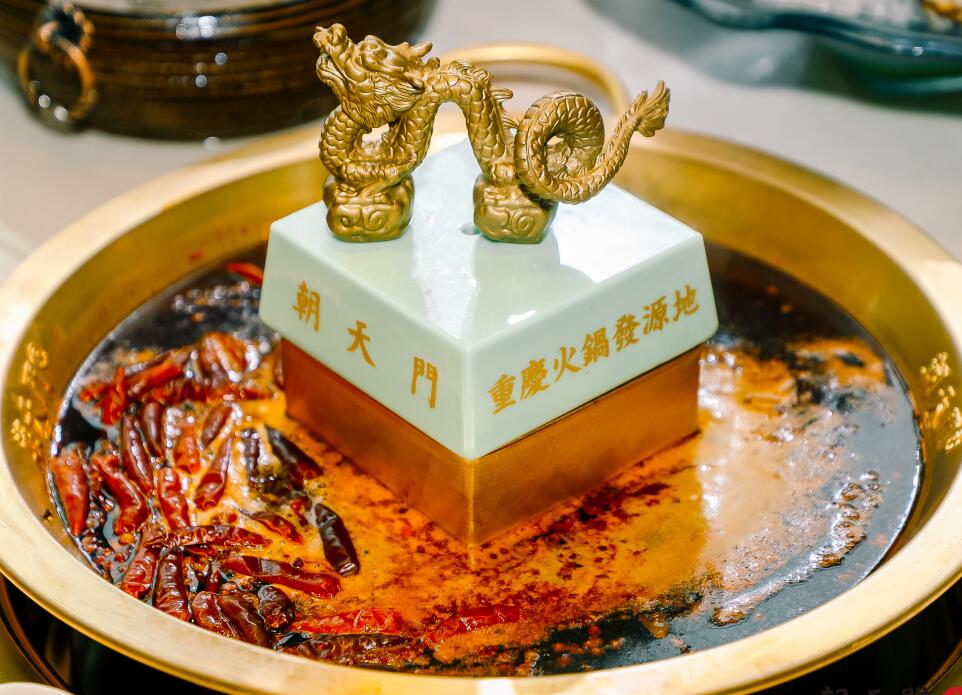 網(wǎng)紅火鍋加盟店竟然是這樣吸引顧客的？