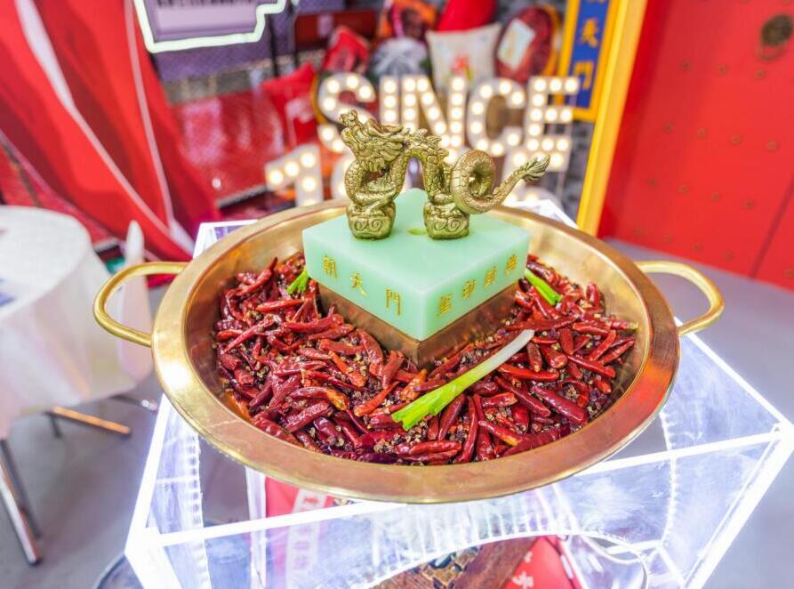酉陽開火鍋加盟店，如何提升開業(yè)服務(wù)？