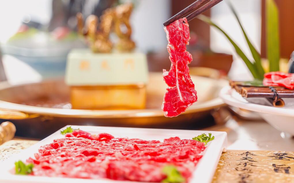 火鍋店大揭秘！盤(pán)點(diǎn)那些低成本，高利潤(rùn)的菜品