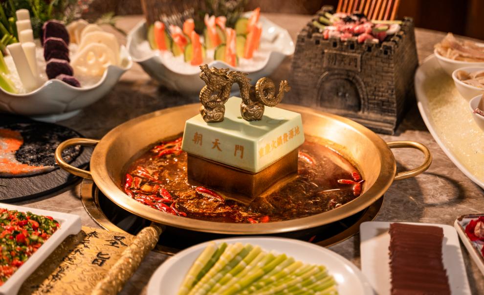 又到了吃春筍的季節(jié)，火鍋竹筍，美味養(yǎng)生！