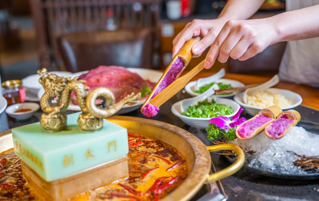 重慶火鍋，經(jīng)典菜品，加盟店必備！