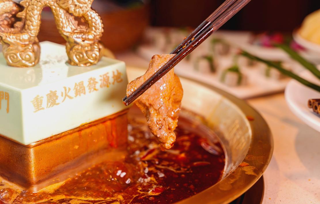 來重慶，火鍋好吃？還是串串好吃？