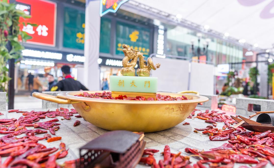 在香港，吃正宗重慶火鍋是一種什么體驗(yàn)？